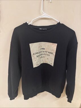 Zara Black Crewneck Sweatshirt with Off-White Manhattan Graphic